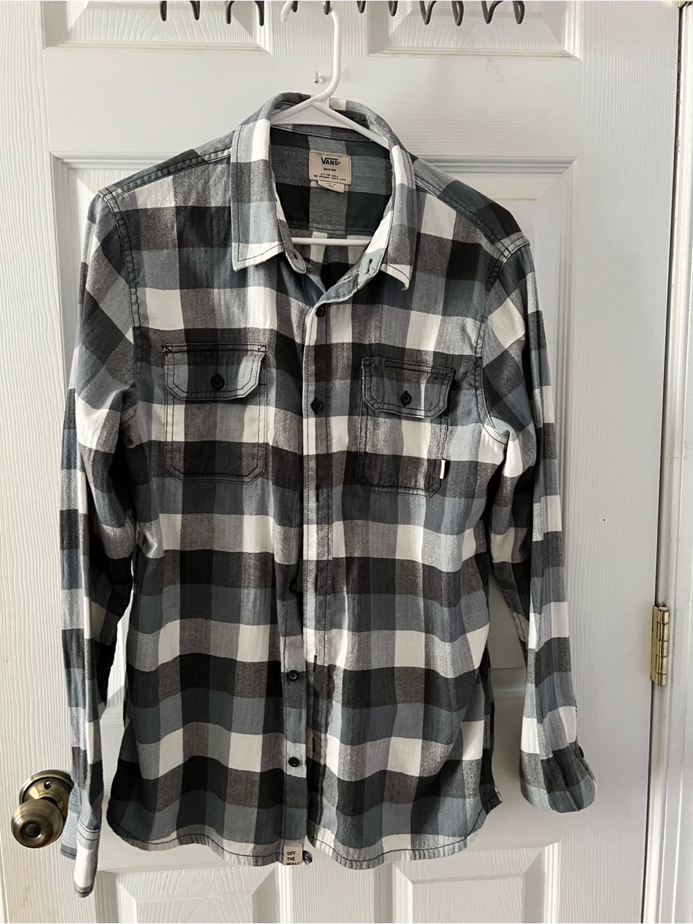 Vans Black & White Plaid Long-Sleeve Button Down Shirt
